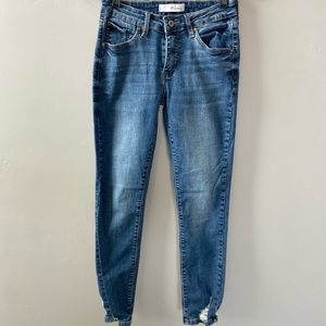 Kancan Mid Rise Distressed SkinnyJeans Size 27